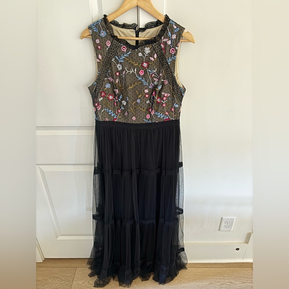 Adrianna Papell Black Floral Embroidered Maxi Dress